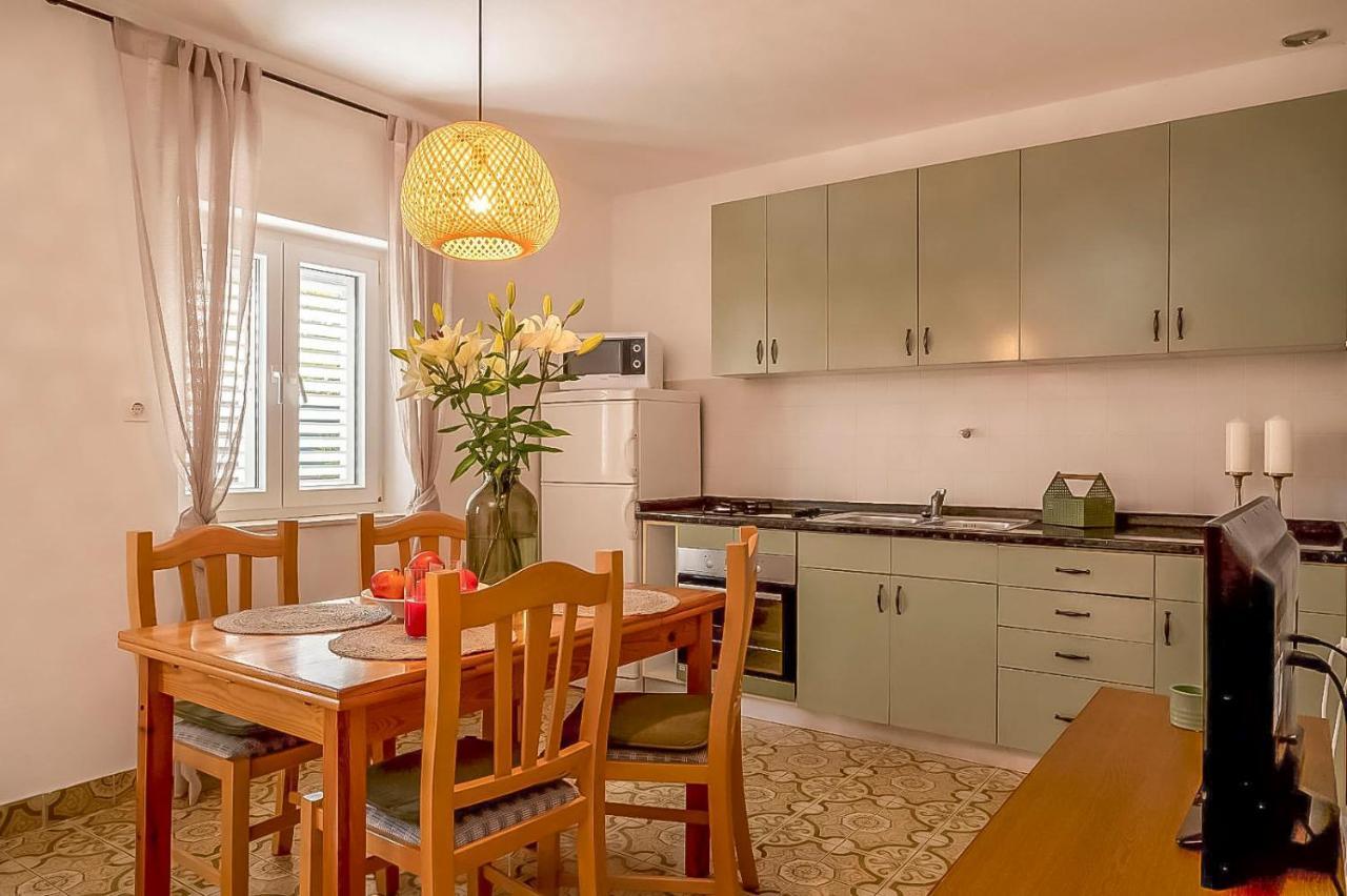 Apartments Matija Rogoznica  Extérieur photo
