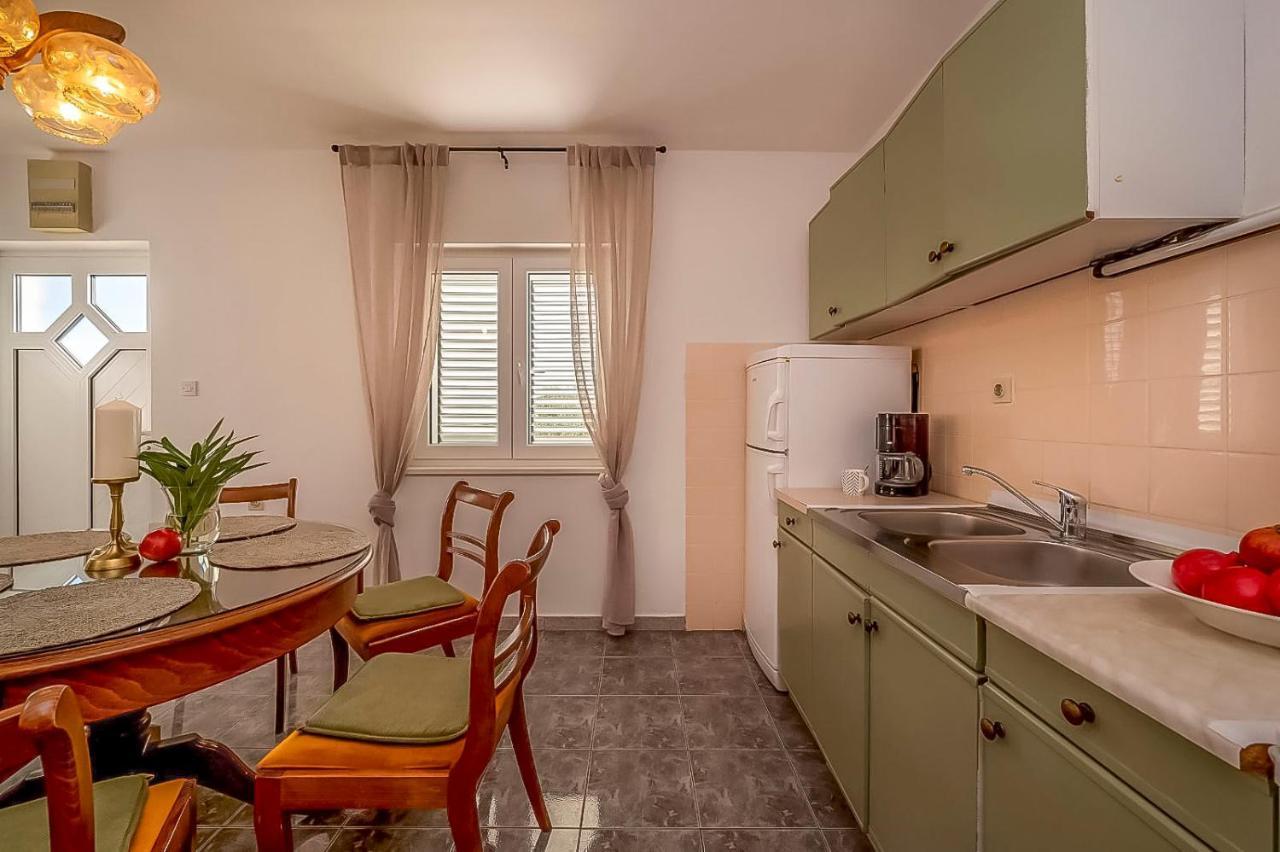 Apartments Matija Rogoznica  Extérieur photo