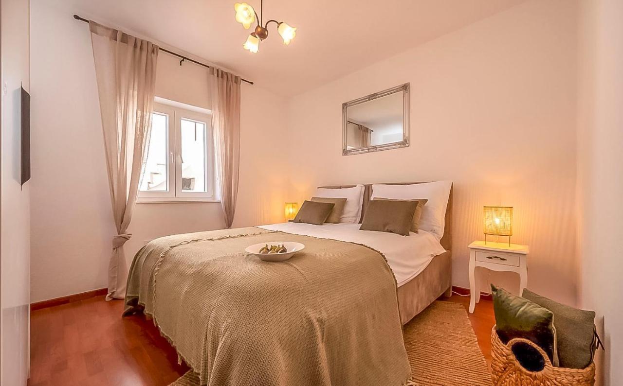 Apartments Matija Rogoznica  Extérieur photo
